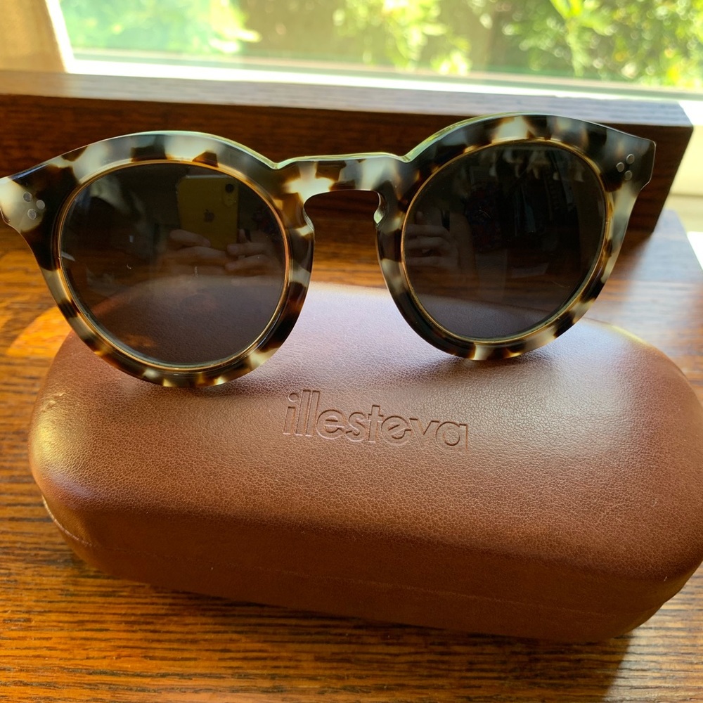Illesteva Leonard II (2) Ring sunglasses